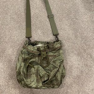 Lululemon diversity drawstring bag